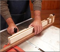 Miter-Gauge Extension Plans